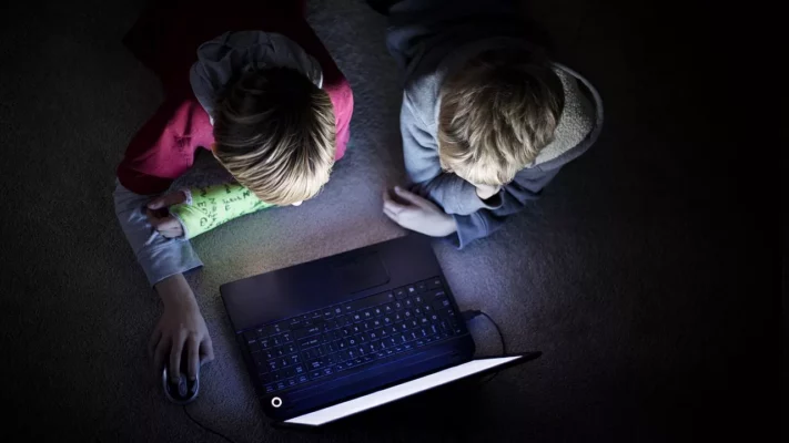 Microsoft împărtășește O Tehnologie Pentru Combaterea Copiilor Tutoriale Storeday România