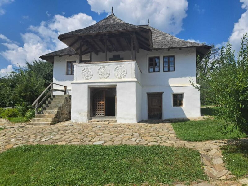 Casa cu blazoane de la Chiojdu Buzau